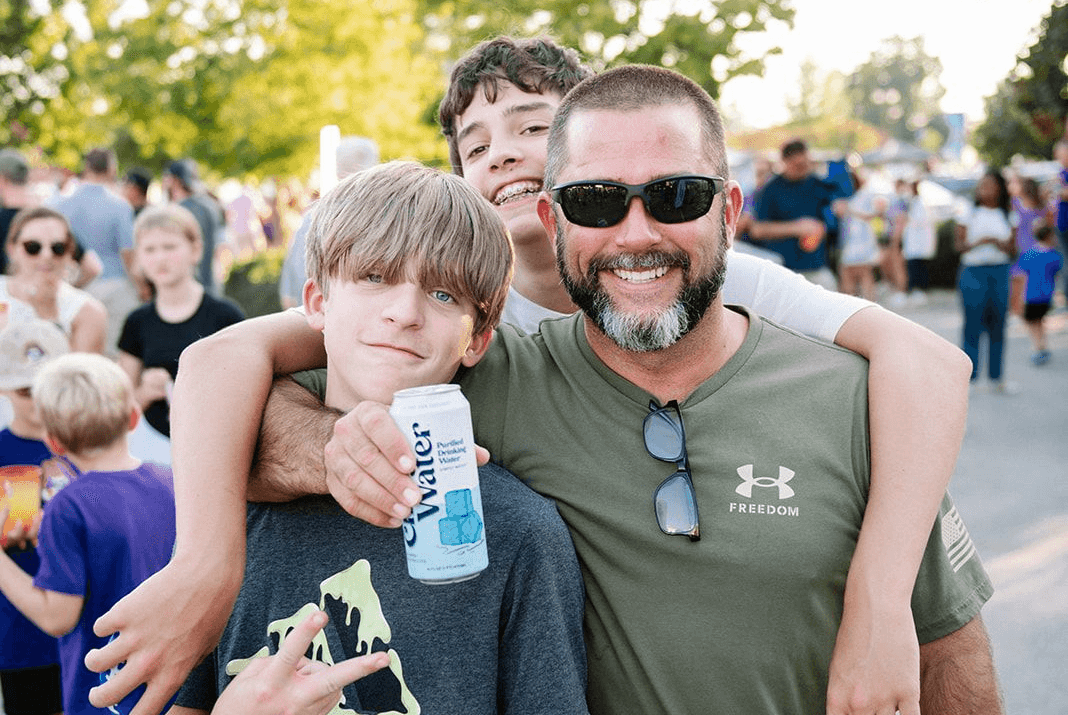 7ef95c6c68a4b0c17ae8aa6b0678f1ecde389f33 (1)